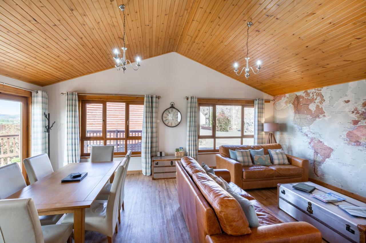 Douglas Fir Lodge With Hot Tub Near Cupar Fife Luthrie Екстер'єр фото