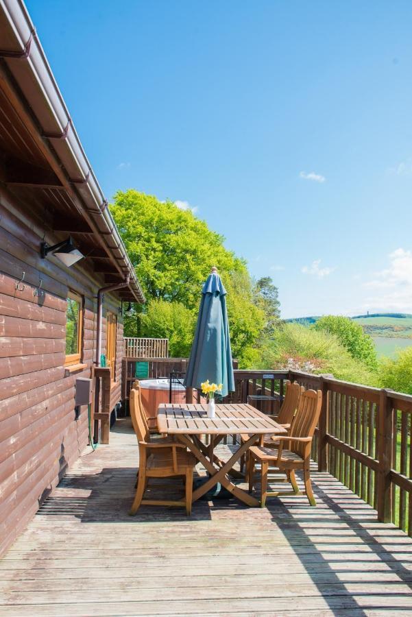 Douglas Fir Lodge With Hot Tub Near Cupar Fife Luthrie Екстер'єр фото