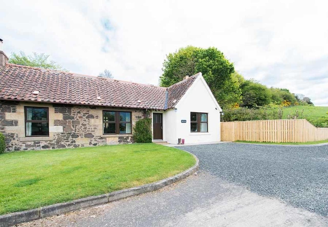 Douglas Fir Lodge With Hot Tub Near Cupar Fife Luthrie Екстер'єр фото