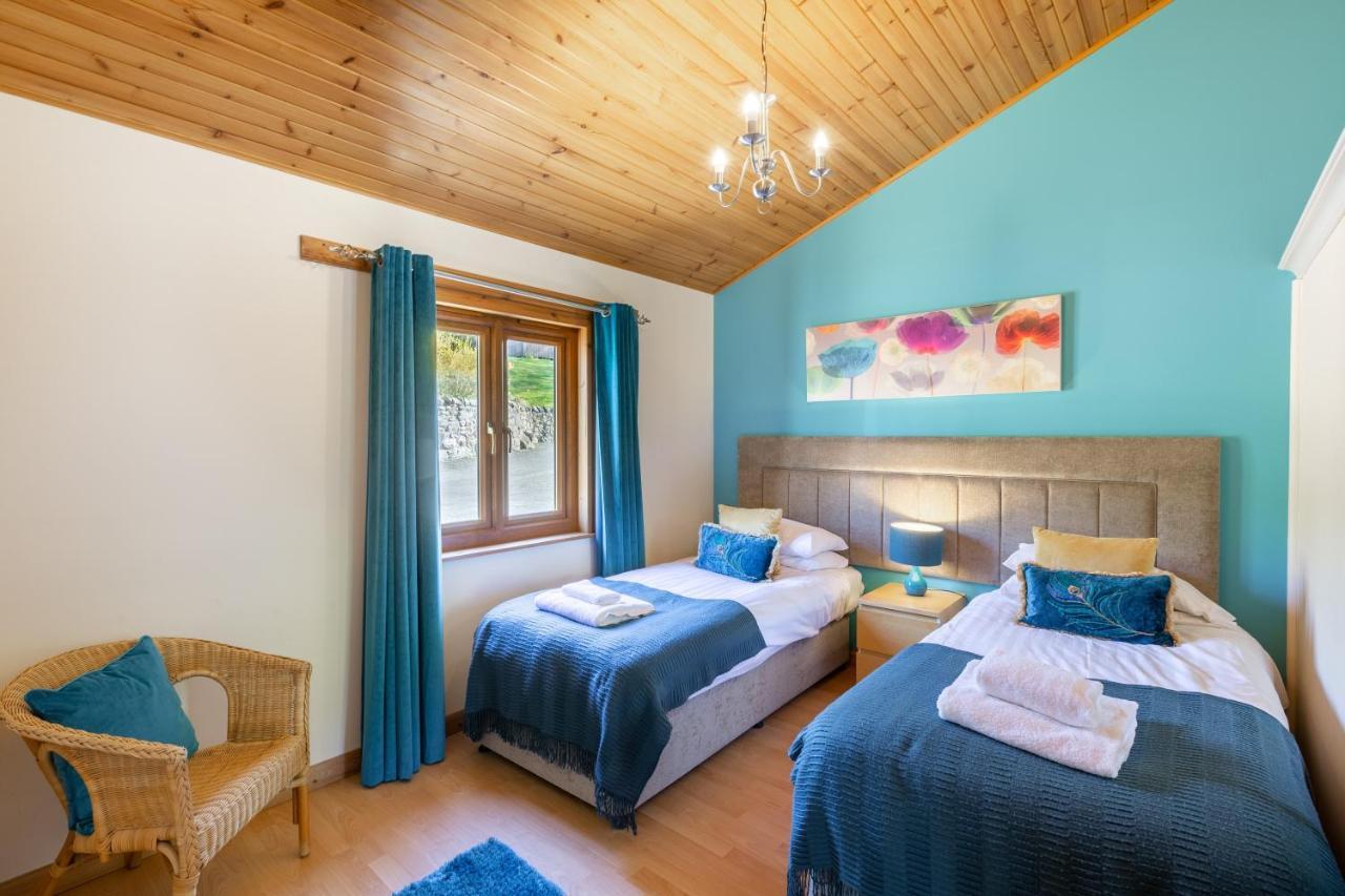 Douglas Fir Lodge With Hot Tub Near Cupar Fife Luthrie Екстер'єр фото