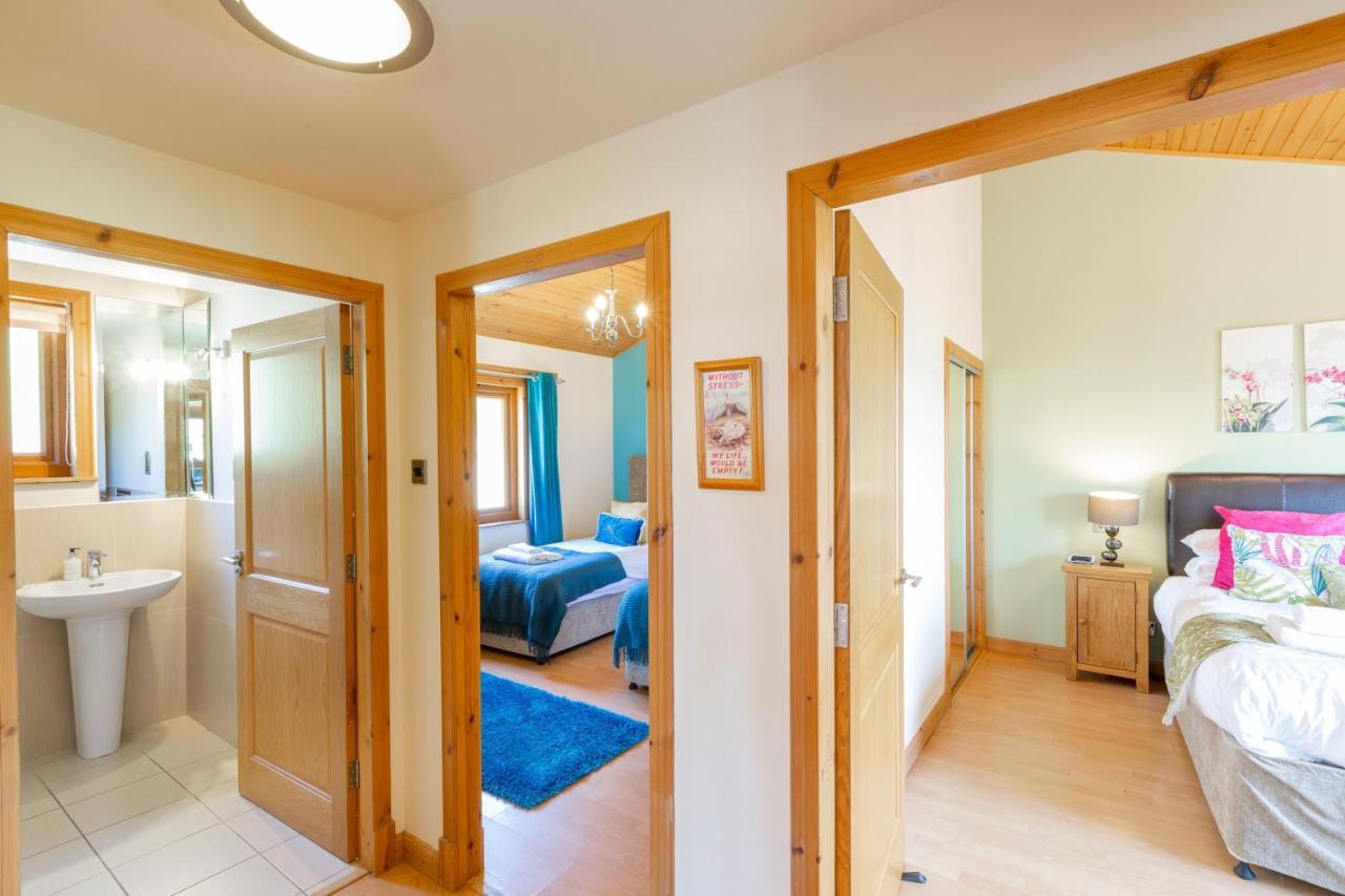 Douglas Fir Lodge With Hot Tub Near Cupar Fife Luthrie Екстер'єр фото