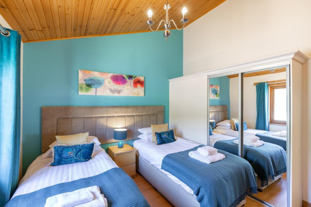 Douglas Fir Lodge With Hot Tub Near Cupar Fife Luthrie Екстер'єр фото